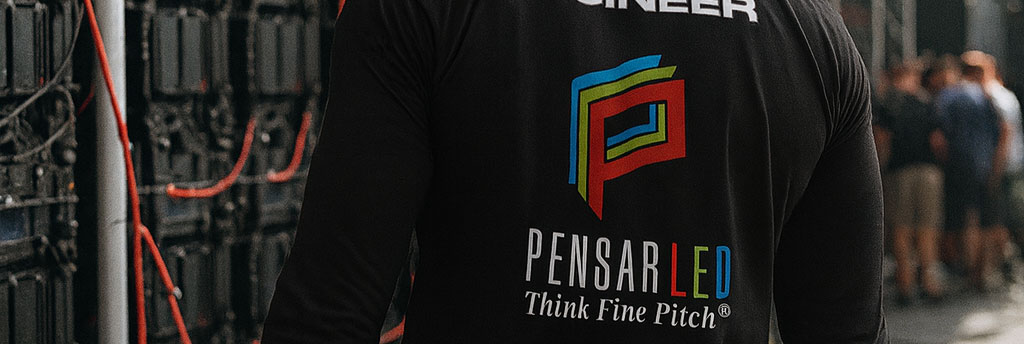 pensar-led-back-shirt